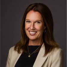 We are excited to welcome Jen Hanson to the TRIUN3 team as the Business  Operations Manager! Jen graduated from Marquette University with a degree  in accounting. She began her career in the