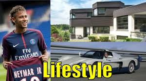 Así vive neymar en paris,mira su nueva mansión de 5 pisos ,encontré su barrio en google maps. Neymar Jr House Images The Best Undercut Ponytail