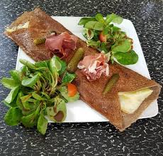 Creme de la creme chef service is at comptoirs et bouchons. La Creme De La Crepe Hamburg Ottensen Restaurant Reviews Photos Phone Number Tripadvisor