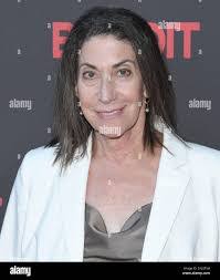 Dayna Lee's Instagram, Twitter & Facebook