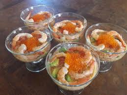 Verrines Crevettes Avocat Pamplemousse Rose Recette Verrines Crevettes Recettes De Cuisine Recette Avocat Crevette