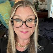 My days at BlackBerry were exciting, fun and full of so much learning. I  don't remember my first device, but I had a Bold, a Curve, a Storm and then  a Bold