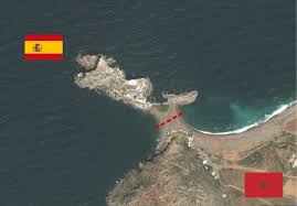 Peñón de vélez de la gomera, enclave militar español en el norte de marruecos. El Tramo Fronterizo Mas Corto Del Mundo Esta En El Penon De Velez De La Gomera Entre Espana Y Marruecos Mide Apena El Orden Mundial E Scoopnest