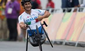 All of italy is with you. Former F1 Driver Alex Zanardi Serious After Suffering A Crash In A Race