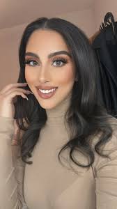 Hi! I'm looking for a private room in the Irvine and surrounding area. I'm  a 24 year old female, working professional as an engineer. I keep to myself  but I'd like to