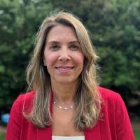 Adrienne Jennings's Instagram, Twitter & Facebook