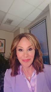 Jean Laffin's Instagram, Twitter & Facebook