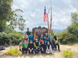 Mendaki gunung angsi, negeri sembilan buat kali kedua. Cabaran Laluan Mencanak