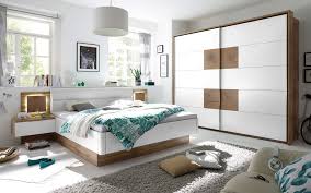 Stabilität und gesundheit im premium schlafzimmer durch edles massivholz Schlafzimmermobel Somit