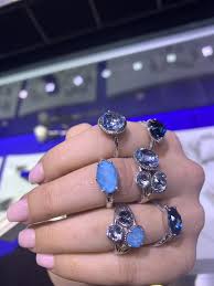 Free prong tightening, repolishing, rhodium plating and cleaning every 6 months. Jewelry Appraisal Near Me By A Certified Gemologist