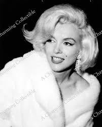 MARILYN MONROE 8x10 Photo Print Hollywood Classic Actress 1950's Wall  Hanging Art Home Decor Sexy Blonde Bombshell