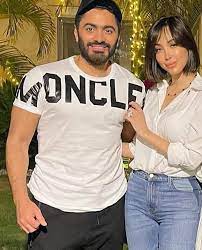 14 hours ago · واختتمت بسمة بوسيل هذا الشهر بالاحتفال بنجاح حفلات زوجها النجم تامر حسني وبعيد ميلاده خلال حفله الأخير بالساحل الشمالي، حيث صعدت بسمة علي المسرح وبجانبها كيك ضخم احتفالاً بعيد ميلاد زوجها، لكن تامر لم يكتفِ بهذا، بل. Ø¨Ø§Ù„ØµÙˆØ± Ù‡Ù„ Ø®Ø¶Ø¹ ØªØ§Ù…Ø± Ø­Ø³Ù†ÙŠ ÙˆØ¨Ø³Ù…Ø© Ø¨ÙˆØ³ÙŠÙ„ Ù„Ø¬Ø±Ø§Ø­Ø© ØªØ¬Ù…ÙŠÙ„ Ù…Ø¬Ù„Ø© Ø³ÙŠØ¯ØªÙŠ