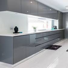 Minimalizm Nedir Nasil Minimalist Olunur Ornekler Ile Anlatim Evde Mimar 2020 Yeni Mutfak Modelleri Cagdas Mutfak Ev Dekoru