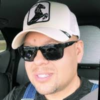 500+ "Saul González" profiles