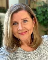 Janice Hearn's Instagram, Twitter & Facebook