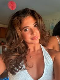 Sara Brown (@saraevebrown) · Durham, NH