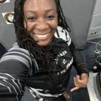 Alana Abbott's Instagram, Twitter & Facebook