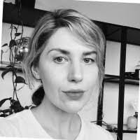 Natalia Owen's Instagram, Twitter & Facebook