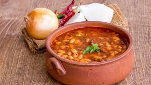 Weisse Bohnensuppe Kuru Fasulye Rezept Bohnensuppe Lebensmittel Essen Weisse Bohnensuppe