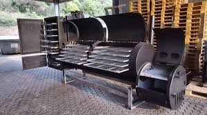 A cactus jack smokerek amerika hagyományos fatüzelésű bbq sütői. Smoker Mieten Grill Mieten