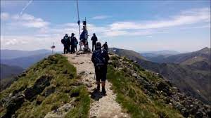 Jul 31, 2021 · la nivel de zi, prognoza meteo este impartita pe intervale orare (din 3 in 3 ore) si contine urmatorii parametri meteorologici: Varful Moldoveanu 2544m Prin Valea Rea 24 06 2017 Youtube