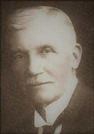 joumasepaedia : Train accident, 1926 Malcolm Searle who was a South African  jurist and Judge and President of the Cape Provincial Division of the  Supreme Court was killed in the Salt River