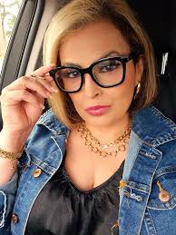 Encuentra la única diferencia 😁🥰😘 Que bonita soy como me quiero 🤭🤭