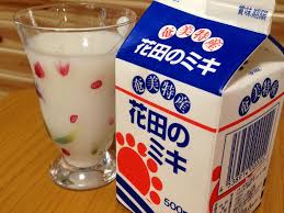 19世紀まで残っていた口噛み酒が起源!?奄美沖縄の発酵飲料「ミキ」ってなんだ？ ｜ 和樂web 美の国ニッポンをもっと知る！