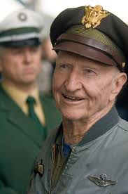 Utah's Gail Halvorsen, the 'Berlin Candy Bomber,' dies at 101