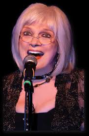 I've sung this song countless times, but there I go screwing up the lyrics…  🤣🤣🤣 That's #livemusic and actually part of the joys of experiencing  something real happening right in front of