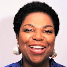 Vivienne Williams (@Vivvywilliams)