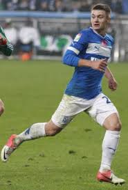 Podczas wygranego 1:0, wyjazdowego meczu z wisłą kraków. File Karol Linetty 2012 Jpg Wikipedia