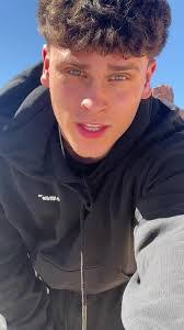 Logan Lang's Instagram, Twitter & Facebook