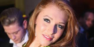 Seit 2011 ist sie auch eine kleindarstellerin im deutschen privatfernsehen. Aussage Nach Magerfotos Schockt Georgina Fleur Ist Stolz Eine Skinnybitch Zu Sein Express De