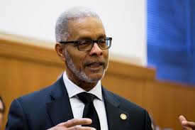 Va. House committee rejects legislation limiting the state's ability to  mandate a COVID-19 vaccine