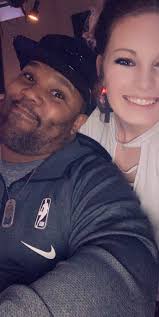 Giovanni Felton (@FeltonGiovanni)