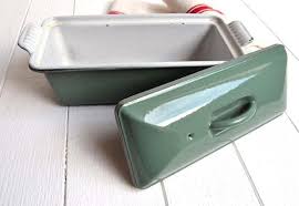Vintage French Le Creuset Cast Iron Pate Terrine Loaf Pan Etsy Le Creuset French Vintage Cast Iron