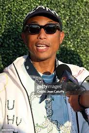 Queen Latifah and Ebony Nicholas seen at USTA Billie Jean King... News  Photo