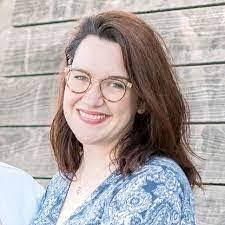 Kimberly Ruhnke's Instagram, Twitter & Facebook