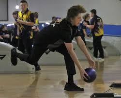 BOWLING: Watts leads as Papillion-La Vista cruises past Gretna