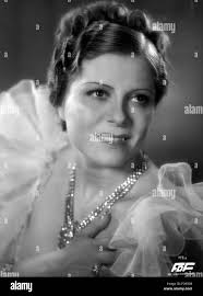 Maria weiss hi-res stock photography and images