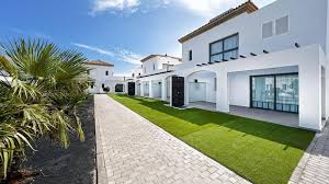 Working with ryan and courtenay was as easy as it gets. 450 Verified Reviews Of Broncemar Beach Booking Com