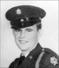 We are pleased to honor our living veterans and active duty military  personnel this Veterans' Day. Thank you for your service! The following  have been honored through the Roberts Activities Committee by