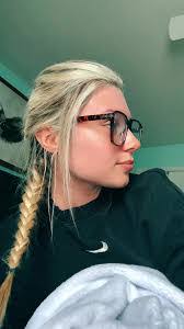 Allison Hancock's Instagram, Twitter & Facebook