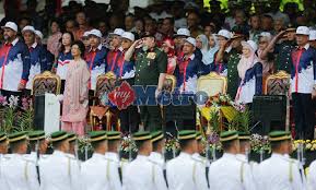 Perjuangan tidak hanya pada 10 november namun perjuangan harus tertanam dalam diri kita teman setiap saat, itulah hakikat hari pahlawan sesungguhnya. Agong Berangkat Ke Sambutan Hari Kebangsaan 2018