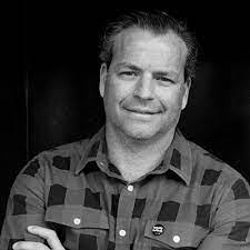 Clemente Escobosa's Instagram, Twitter & Facebook