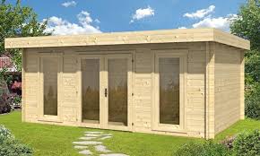 L'abri de jardin klara de 10.4 m², en madriers de 28 mm d'épaisseur, offre un volume de 22,9 m3 au total. Abri Jardin Solde Abris De Jardin En Solde Abris De Jardin Garages Et Idees Conception Jardin Idees Conception Jardin