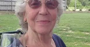 Obituary for Yvonne Marie 'Tootsie' (Boyer) Sullivan