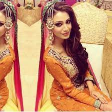 20 Simple And Cute Hairstyles For Mehndi Function This Season Pakistani Wedding Pakistani Bridal Desi Bride