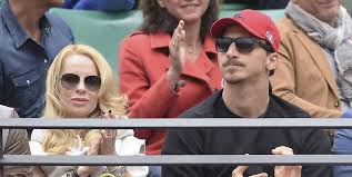 Zlatan ibrahimovic news, gossip, photos of zlatan ibrahimovic, biography, zlatan ibrahimovic zlatan ibrahimovic is a 39 year old swedish footballer. Zlatan Ibrahimovic Helena Seger Plaudert Uber Erste Begegnung Express De